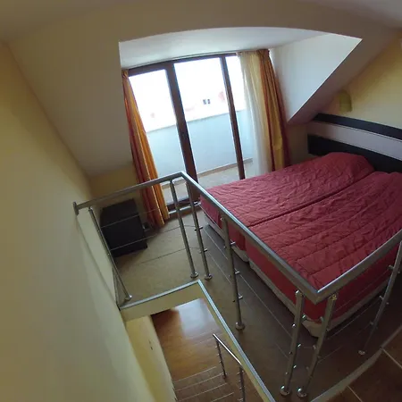 Apolis Otel Süzebolu