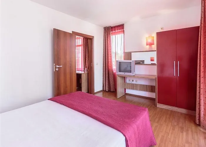 Hotel Apolis Sozopol