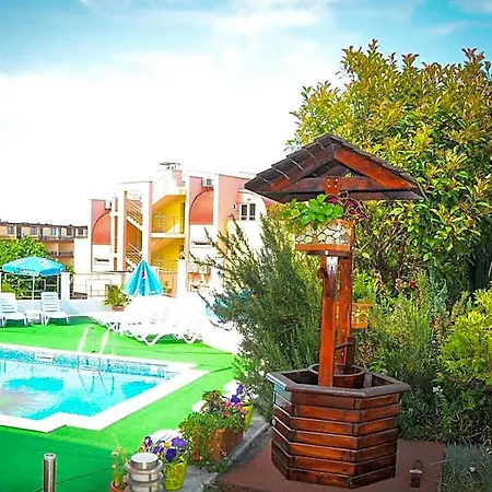 Hotel Apolis