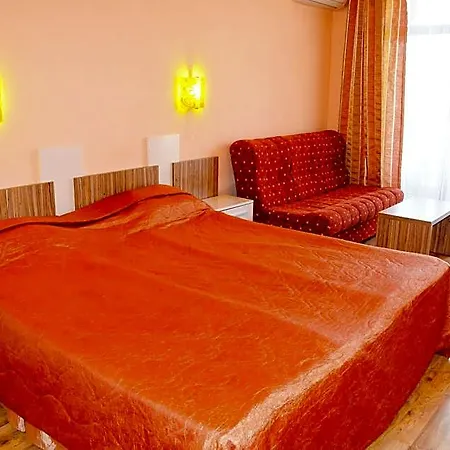 Apolis Hotel 3*