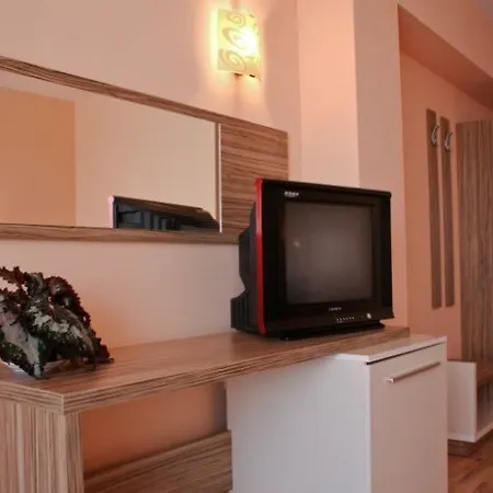 Hotel Apolis 3*