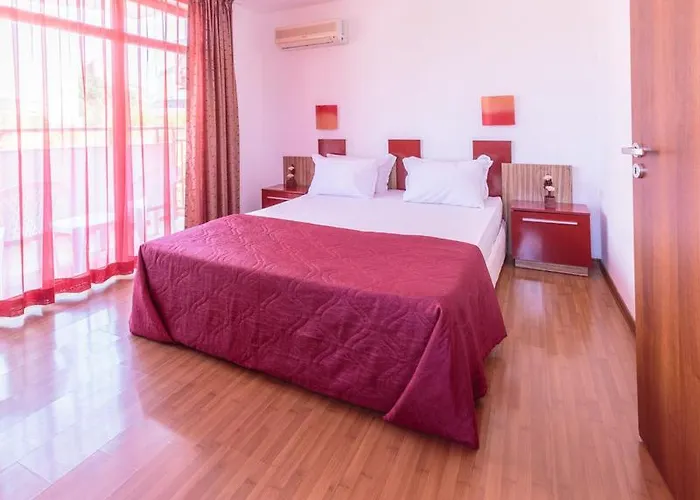 Hotel Apolis