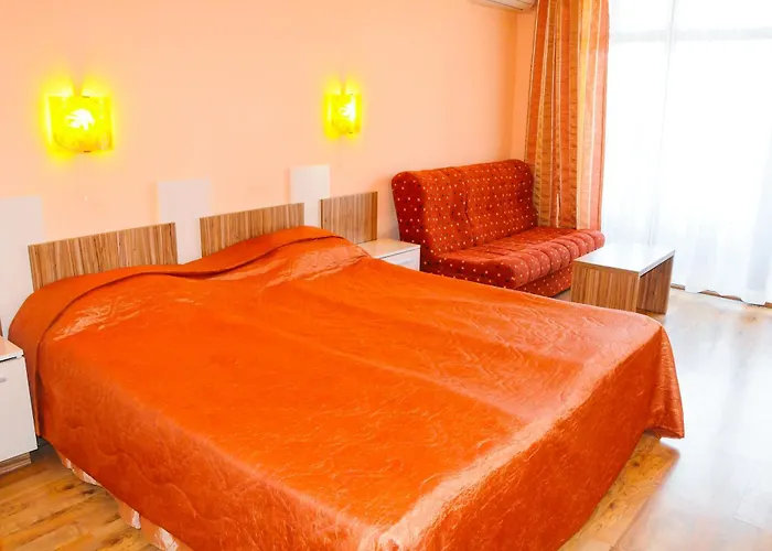 Hotel Apolis 3*